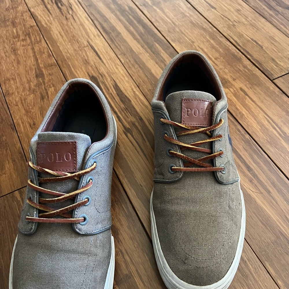 Men’s casual everyday sneaker
